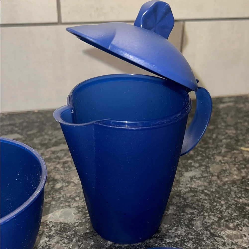 Vintage Tupperware Sugar and Creamer Set. Open House. Seems NWOT